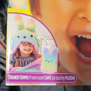 Nwt Peeps Kids Hooded Cape That Transforms To Cuddly Plush